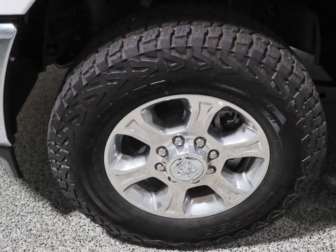 Used 2023 RAM 2500 Big Horn w/ Level 1 Equipment Group AWD/4WD image 11