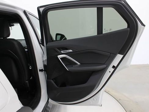 Used 2025 BMW X2 xDrive28i w/ Convenience Package AWD/4WD image 49