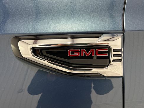 New 2025 GMC Yukon Elevation w/ LPO, Floor Liner Package image 34