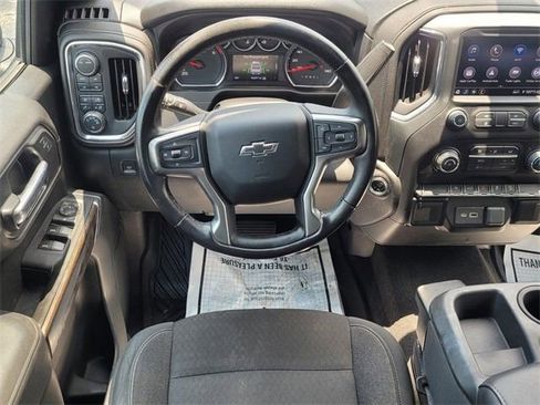 Used 2020 Chevrolet Silverado 1500 LT Trail Boss image 9