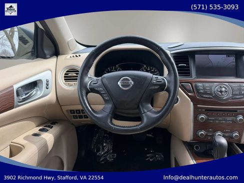 Used 2020 Nissan Pathfinder Platinum FWD image 37