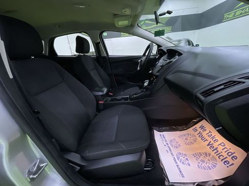 Used 2015 Ford Focus SE image 28