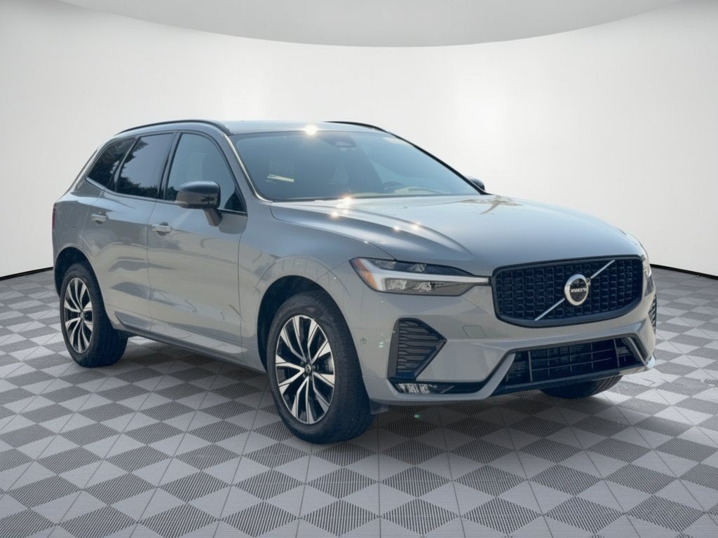 Certified 2024 Volvo XC60 B5 Plus AWD/4WD image 7