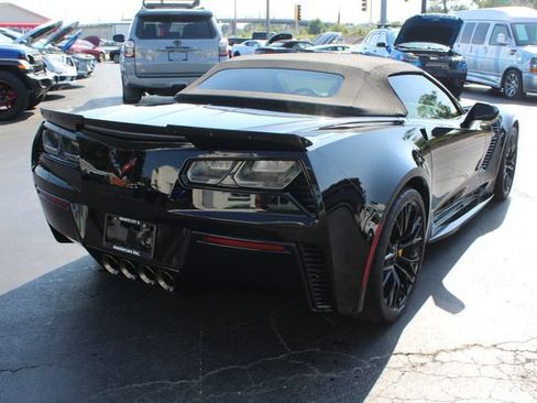 Used 2017 Chevrolet Corvette Z06 RWD image 9