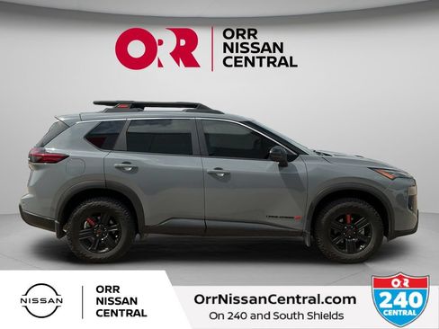 Used 2025 Nissan Rogue SV w/ Rock Creek Premium Package AWD/4WD image 4