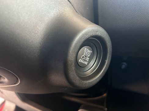 New 2026 RAM ProMaster 2500 w/ Premium Convenience Group image 41