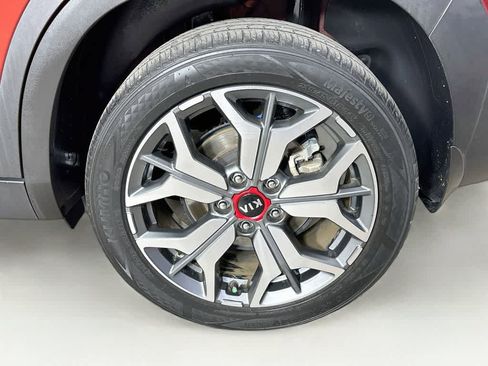 Used 2021 Kia Seltos SX AWD/4WD image 8