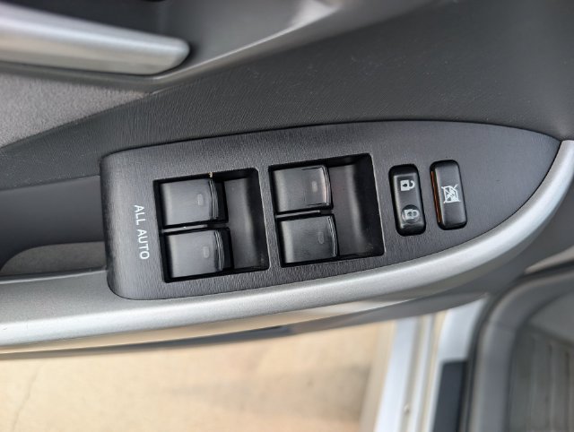 Used 2010 Toyota Prius Two FWD image 20