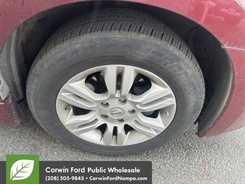 Used 2011 Nissan Altima 2.5 S w/ Convenience Pkg FWD image 8