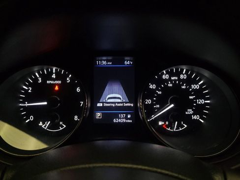 Used 2020 Nissan Rogue SV w/ Premium Package FWD image 23