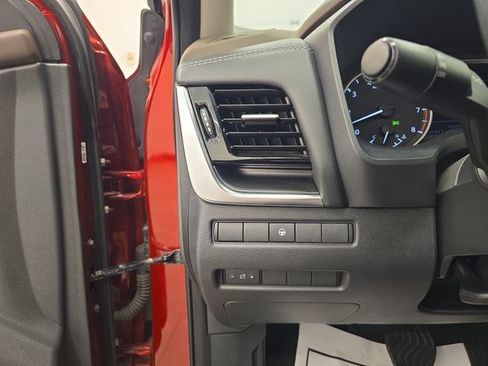Used 2021 Nissan Rogue SV FWD image 30