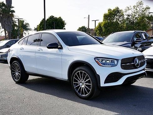 Used 2023 Mercedes-Benz GLC 300 4MATIC Coupe image 6