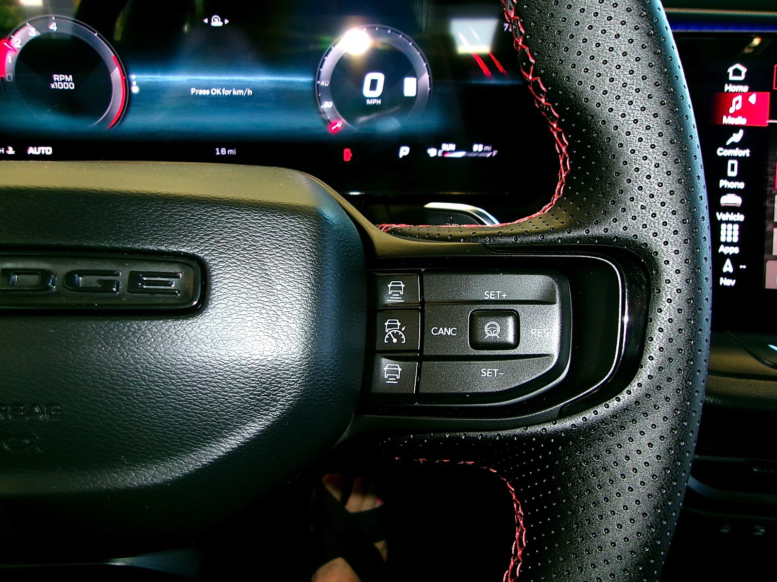 New 2026 Dodge Charger R/T AWD/4WD image 9