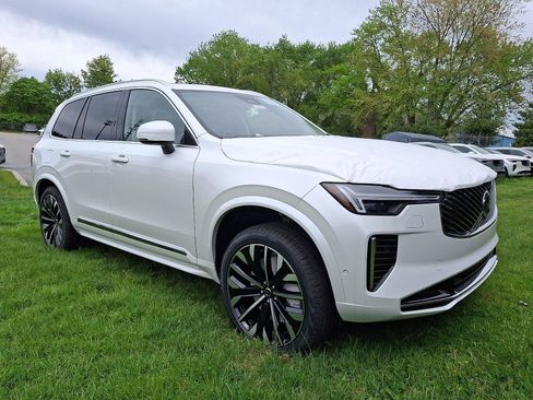 New 2026 Volvo XC90 T8 Ultra w/ Protection Package Premier AWD/4WD image 1