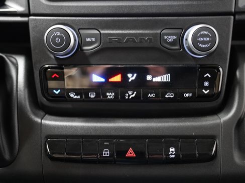 New 2026 RAM ProMaster 2500 w/ Convenience Group FWD image 27