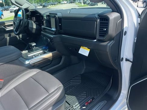 New 2026 Chevrolet Silverado 1500 RST w/ RST All Star Premium Package AWD/4WD image 42