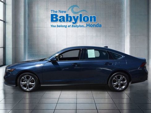 Used 2024 Honda Accord EX image 2