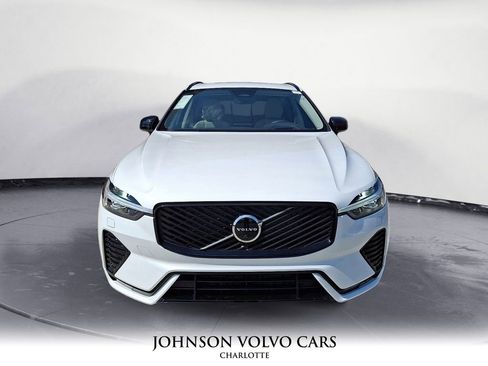 New 2026 Volvo XC60 B5 Ultra w/ Protection Package Premier image 2