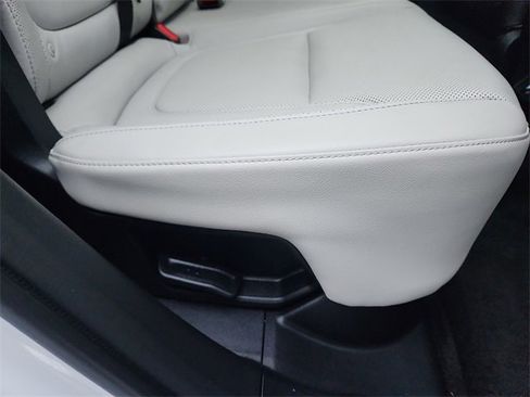 Certified 2024 Hyundai Tucson Limited image 30