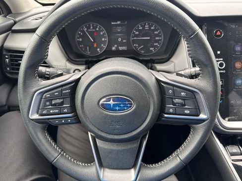Used 2024 Subaru Outback Premium AWD/4WD image 12