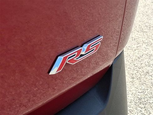 Used 2022 Chevrolet Traverse RS w/ LPO, Cargo Package image 33