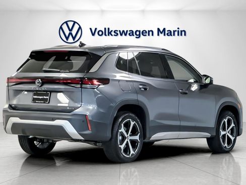 New 2026 Volkswagen Tiguan SE image 5