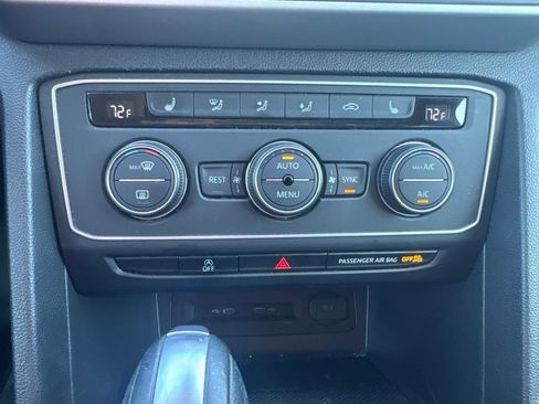 Used 2021 Volkswagen Atlas SE w/ Panoramic Sunroof Package FWD image 15