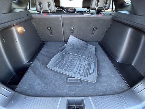 Certified 2025 Chevrolet Trax RS w/ Driver Confidence Package image 24