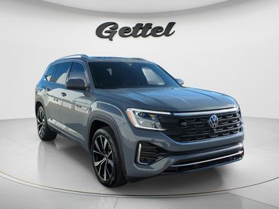 Used 2025 Volkswagen Atlas SEL Premium R-Line