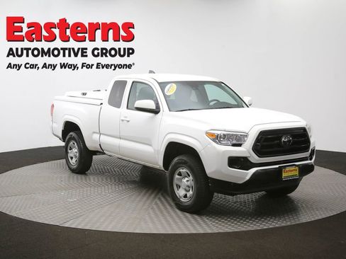 Used 2022 Toyota Tacoma SR image 48