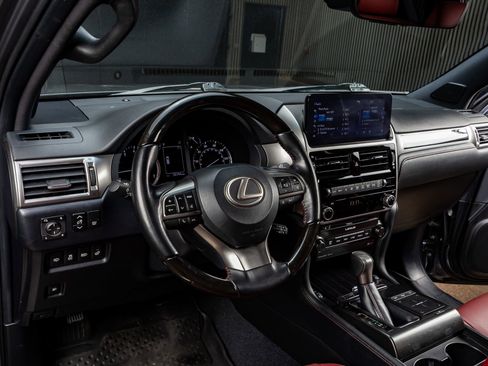 Used 2023 Lexus GX 460 Premium image 17