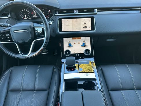 Used 2023 Land Rover Range Rover Velar R-Dynamic S image 17