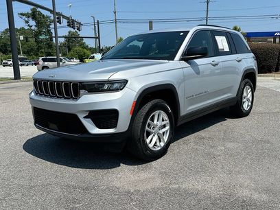 Used 2024 Jeep Grand Cherokee Laredo X w/ Luxury Tech Group I