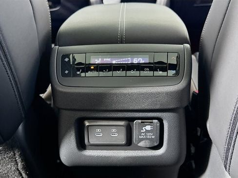 New 2026 Nissan Pathfinder Platinum w/ Cargo Package AWD/4WD image 23