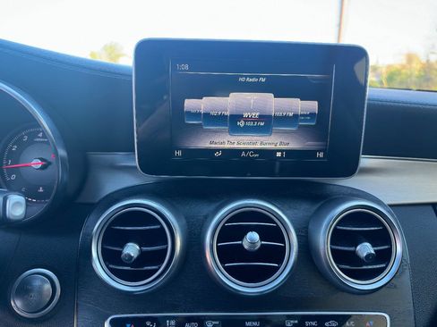 Used 2018 Mercedes-Benz C 300 Coupe image 28