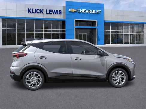 New 2027 Chevrolet Bolt LT w/ Comfort Package FWD image 5