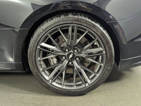 Used 2019 Chevrolet Camaro ZL1 image 12