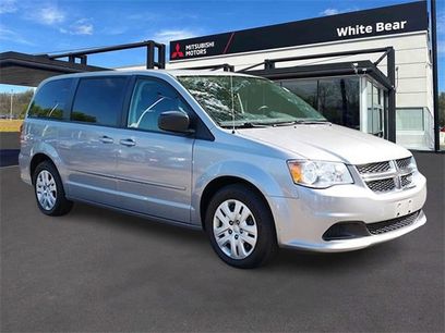 Used 2017 Dodge Grand Caravan SE w/ Power Window Group