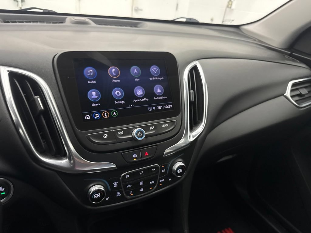Used 2022 Chevrolet Equinox LT AWD/4WD image 16