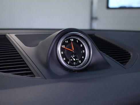 Used 2019 Porsche Macan image 31