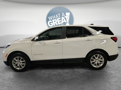 Certified 2024 Chevrolet Equinox LT w/ LPO, Floor Liner Package image 7