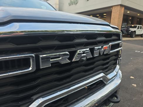 New 2026 RAM 5500 4x4 Crew Cab image 25