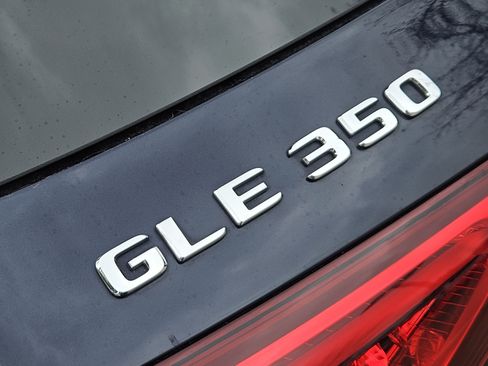 Certified 2022 Mercedes-Benz GLE 350 image 12