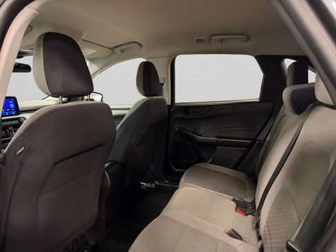 Used 2022 Ford Escape SE image 36