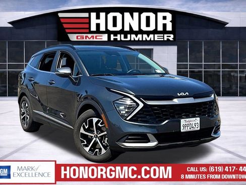 Used 2025 Kia Sportage EX w/ Premium Package FWD image 1