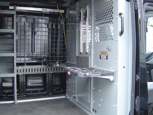 Used 2017 Ford Transit 250 148 Medium Roof image 9