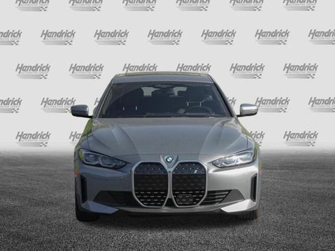 Used 2023 BMW i4 eDrive40 RWD image 3