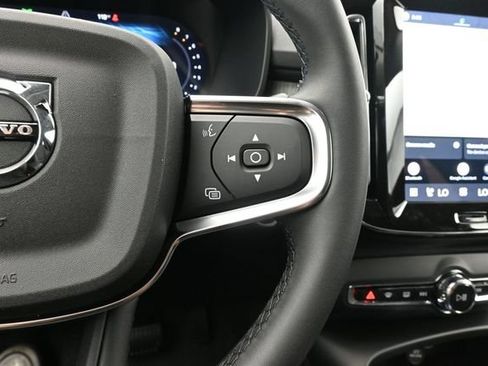 New 2026 Volvo XC40 B5 Plus w/ Climate Package AWD/4WD image 25