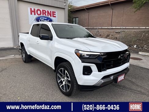 Used 2023 Chevrolet Colorado Z71 w/ Z71 Convenience Package 2 AWD/4WD image 1