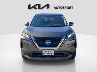 Used 2023 Nissan Rogue SV video 2